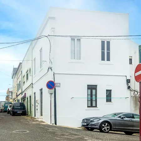 Апартаменты Surfers By Interhome